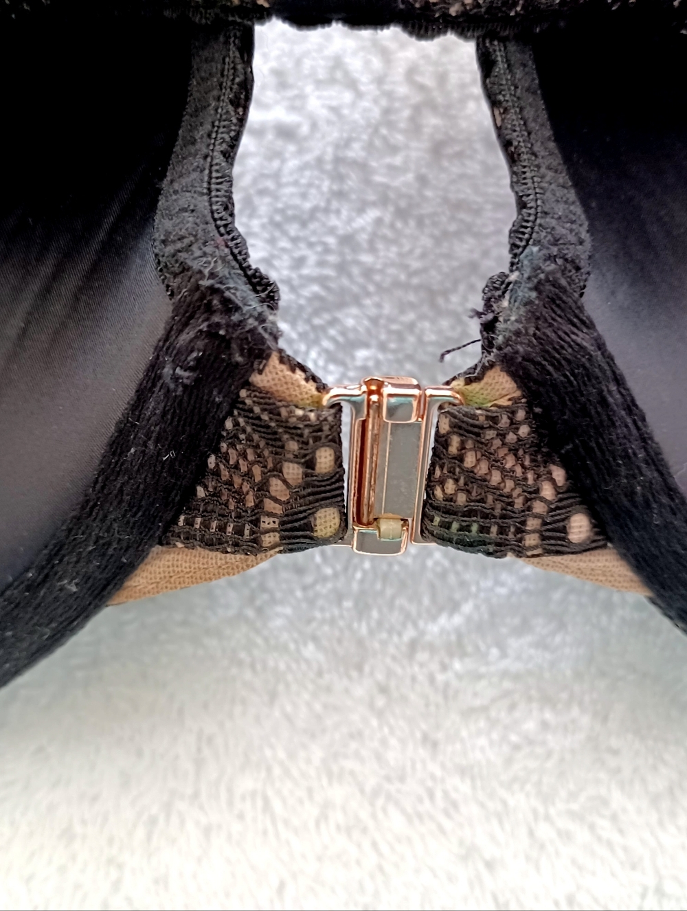 Victoria's Secret Black Lace Push-Up Bra with Nude Lining - Picture 14 of 16